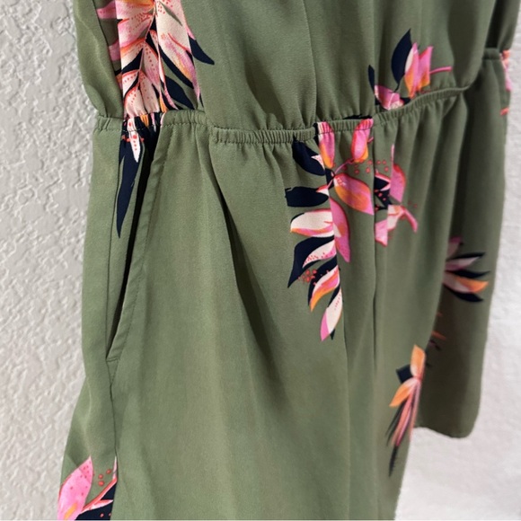 Olive Green Tropical Floral Romper - Picture 4 of 4
